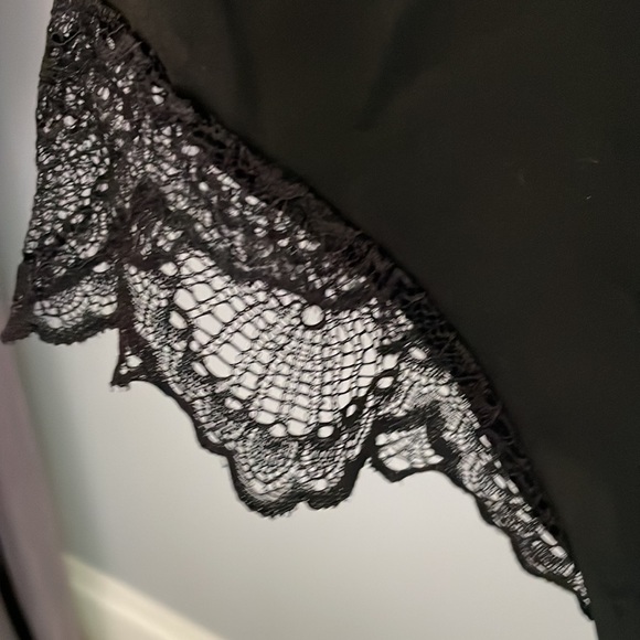 Classy under garment - Picture 6 of 6